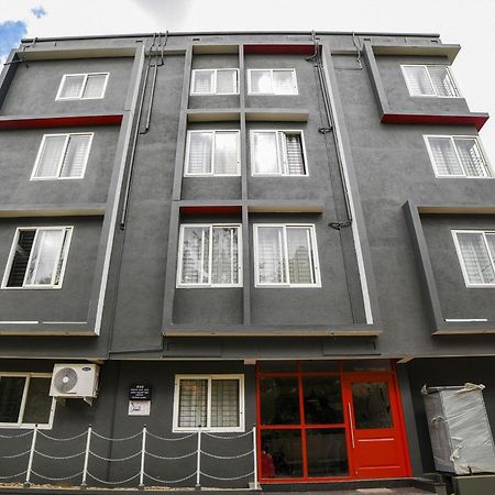 Townhouse Sarvar Hospitality Near Ascendas Park Square Mall Бангалор Экстерьер фото